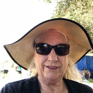 Meet your Posher, Sandra